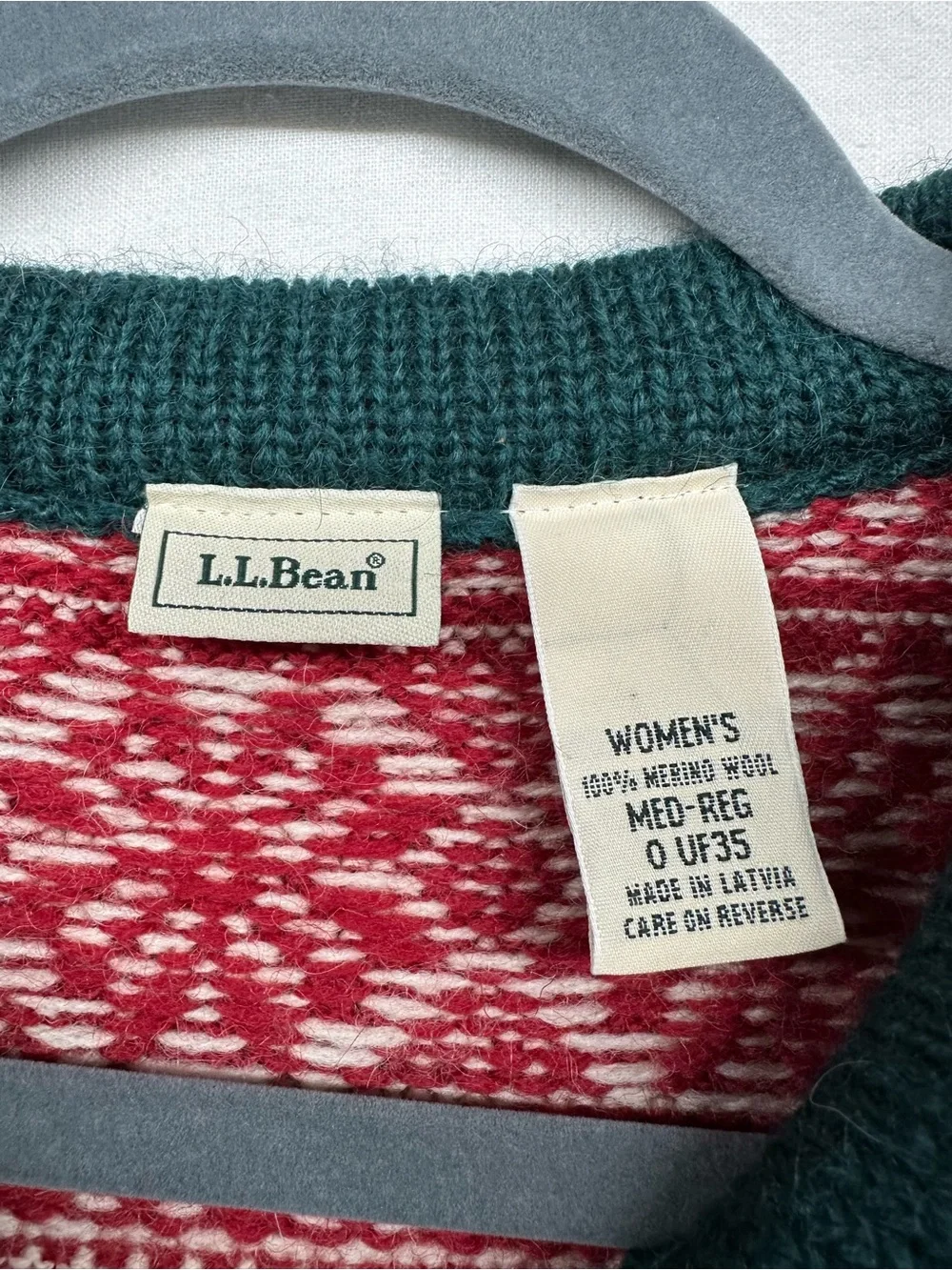 L.L. Bean Fair Isle Wool Sweater Womens Medium Red Nordic Winter Lodge Pullover - Picture 4 of 8